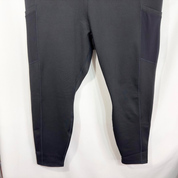 Fabletics Plus Size 4X PowerHold Leggings High Waisted Athletic Cropped Black 4X - Picture 6 of 7